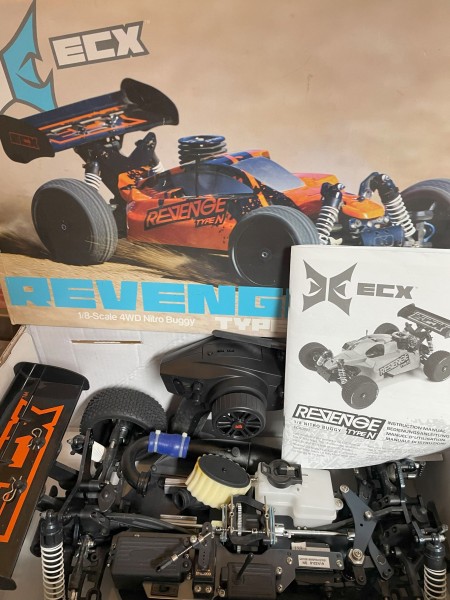 1:8 Revenge Type Nitro Car Verbrenner. ohne Nitromotor/Lexanhaube